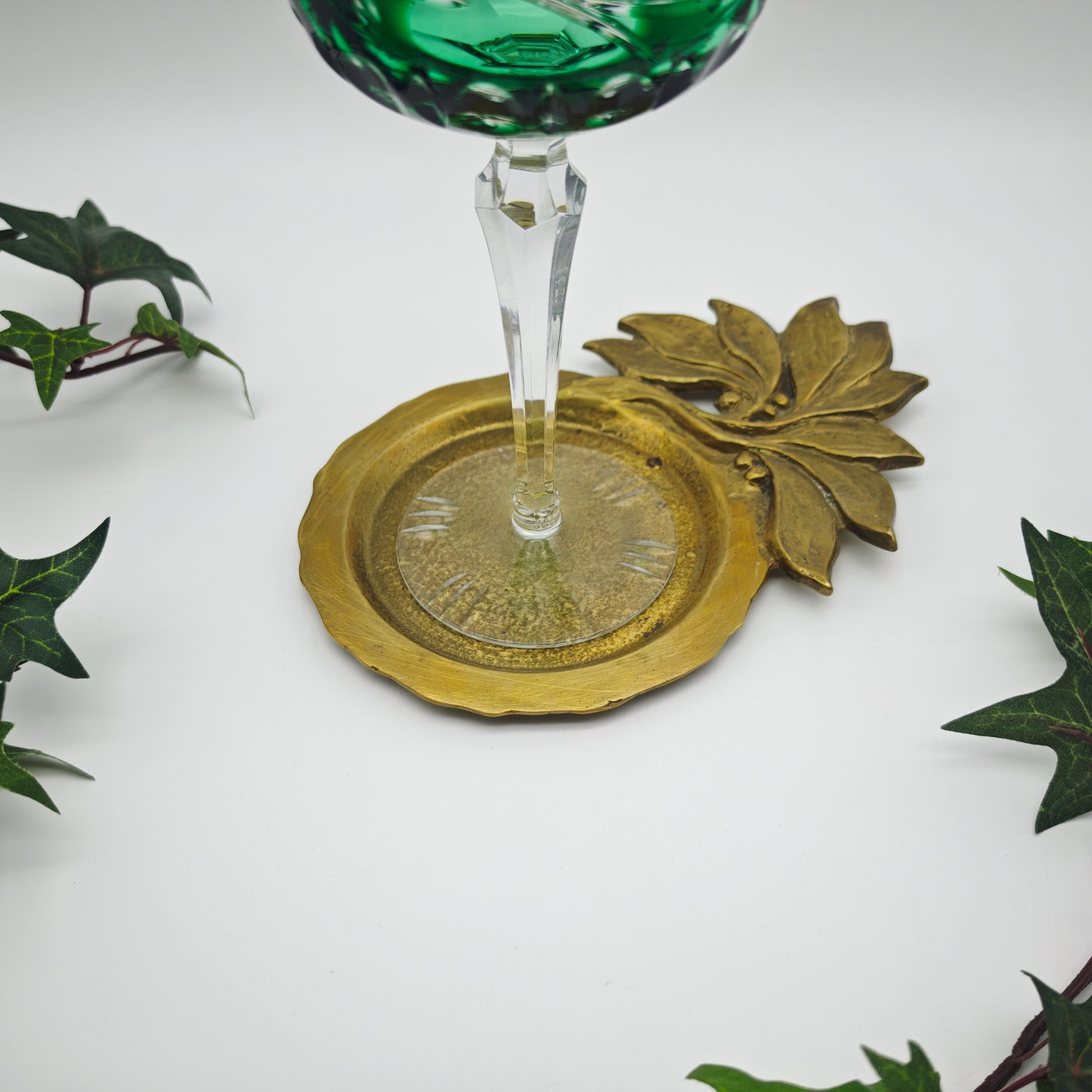 Untersetzer Jugendstil Messing mit Blütenmotiv floral Schale Bar Accessoire