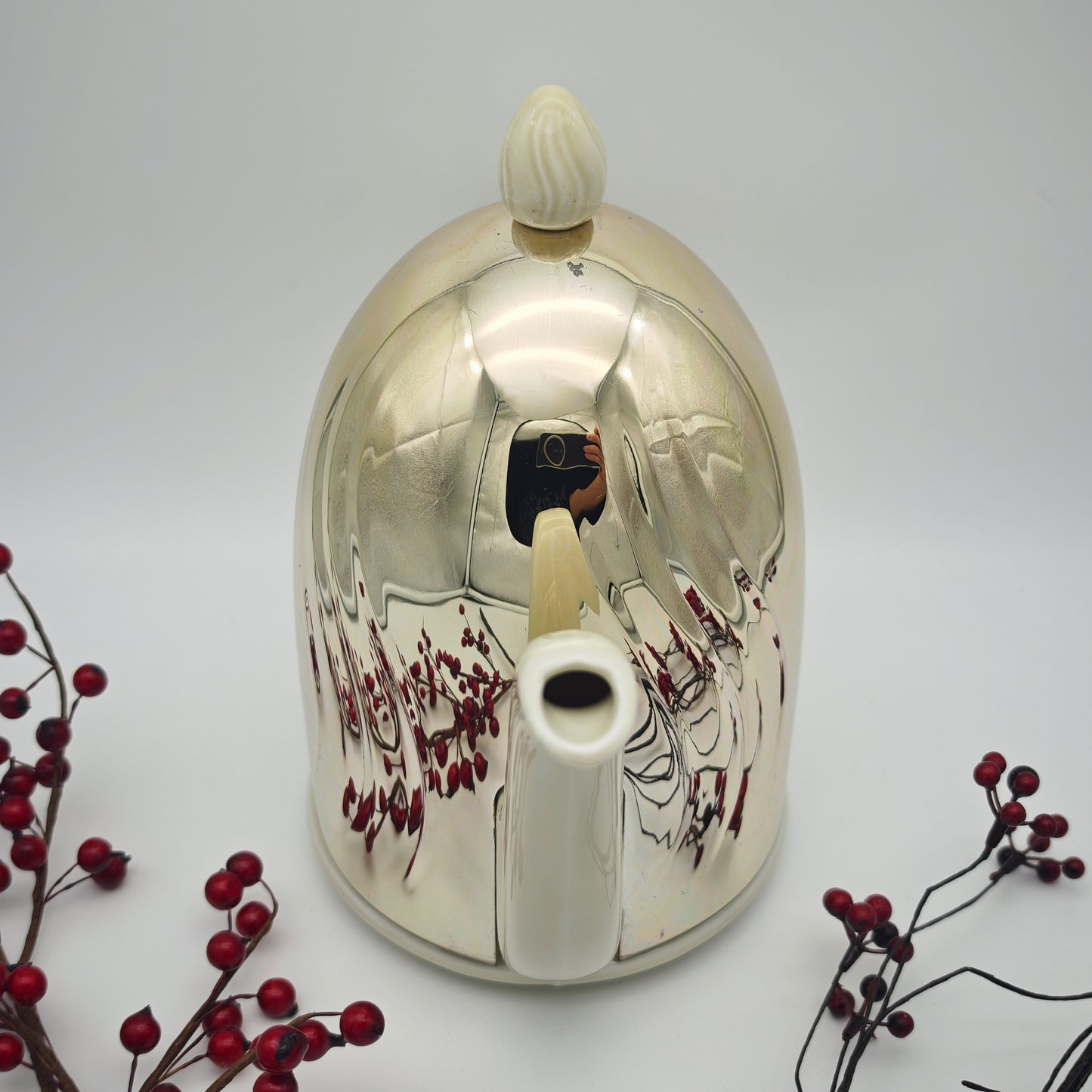 BMF Teekanne 1950er Keramik mit Isolierhaube Neusilber creme Mid Century Thermohaube