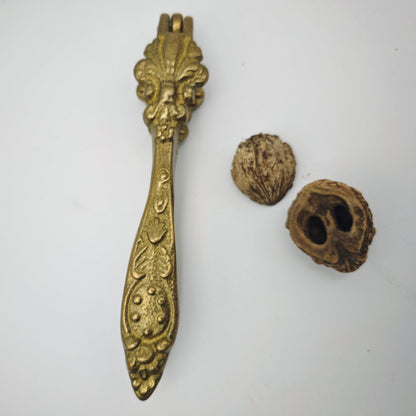 Nussknacker Messing französische Lilie Barzubehör Vintage Hollywood Regency