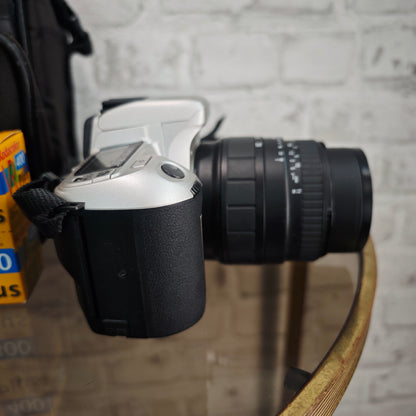 Minolta Dynax 505si Super mit Sigma 28–70mm & 70–210mm APO + 4 Filme Analogkamera Set SLR