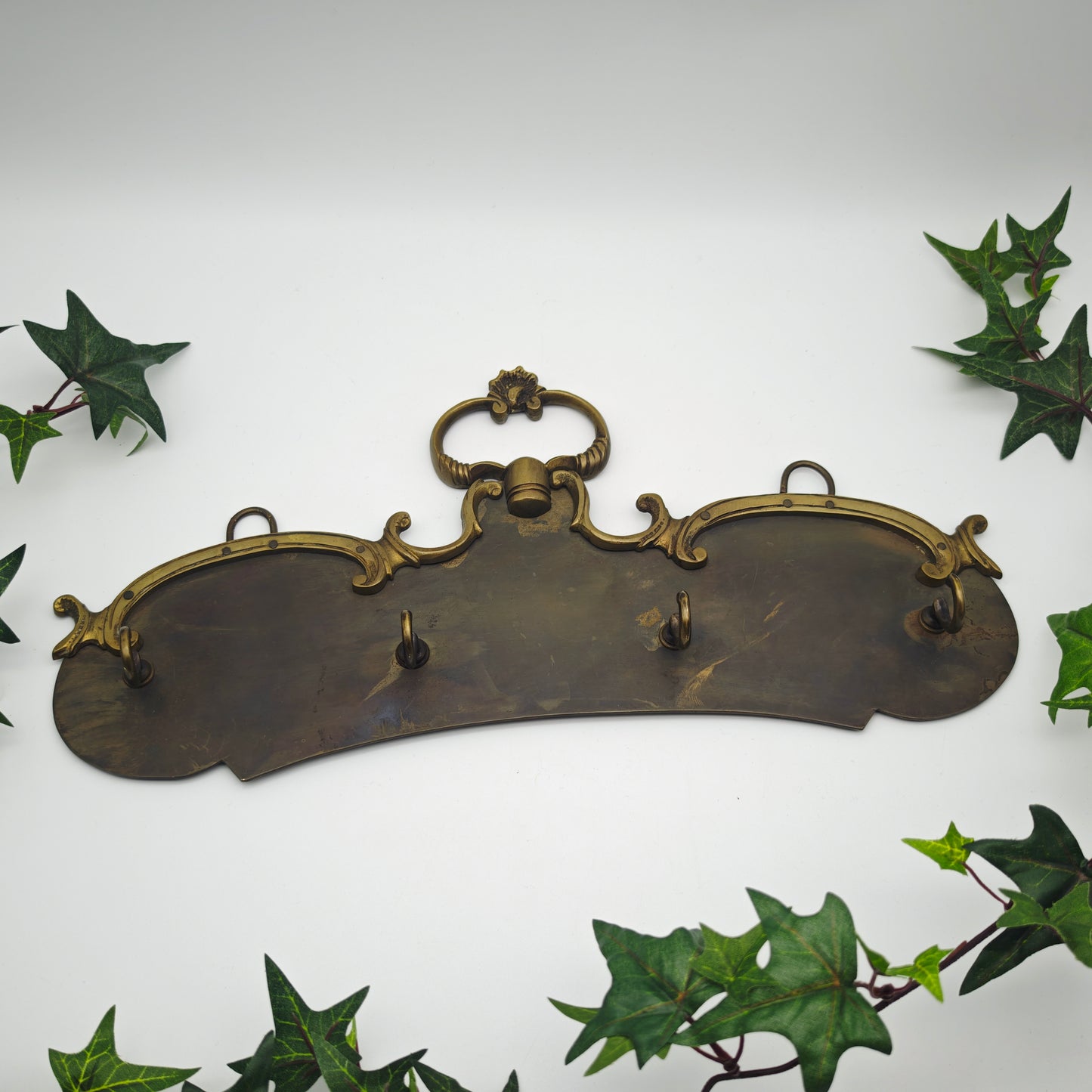 Schlüsselbrett Messing Barock Ornament Flur 4 Haken Vintage Aufbewahrung Schmuck