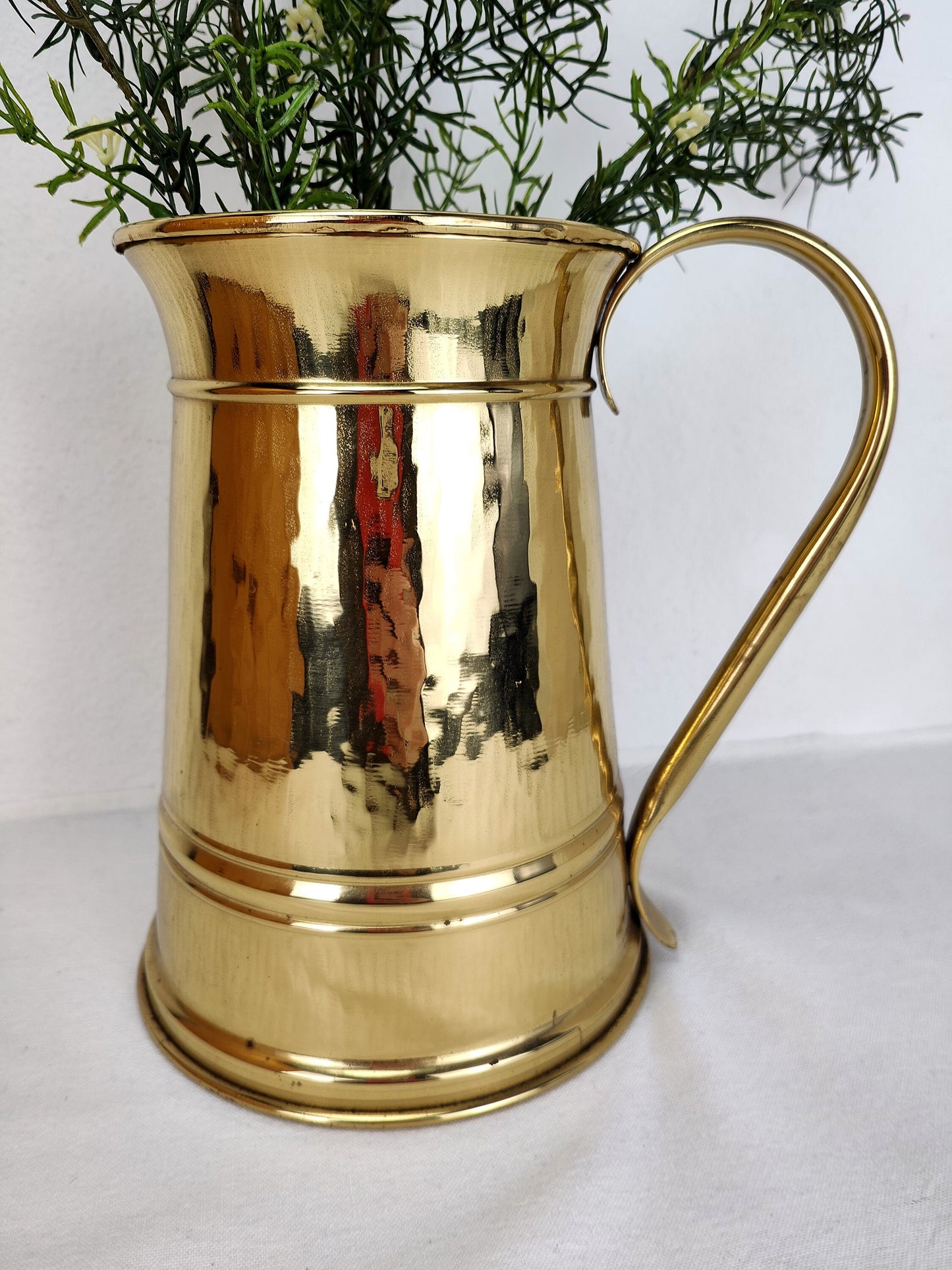 Messing Kanne Vase goldfarben massiv Krug Henkel 22 cm Tasse Humpen Pflanzgefäß Regency goldfarben Henkelvase Nostalgie cottage Weihnachten